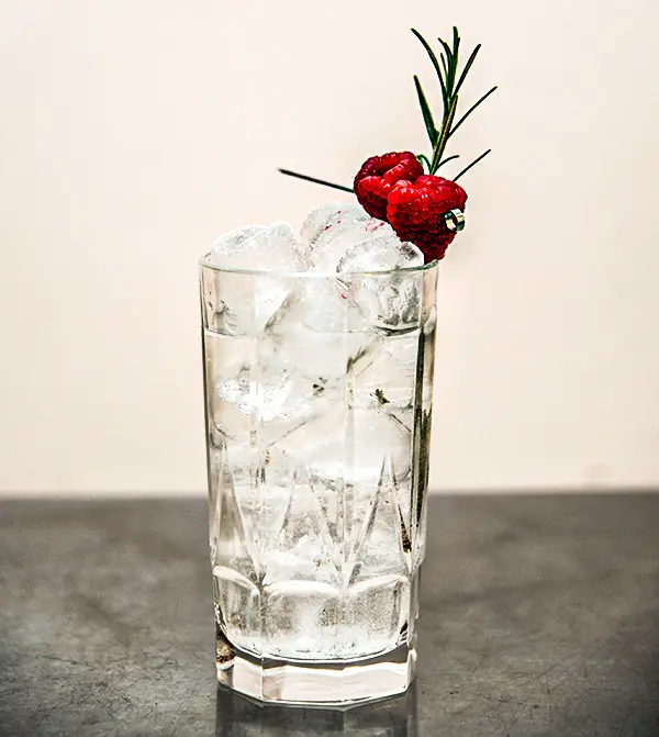 Vaso tumbler Belfast 53 cl con estrías verticales, pack de 4