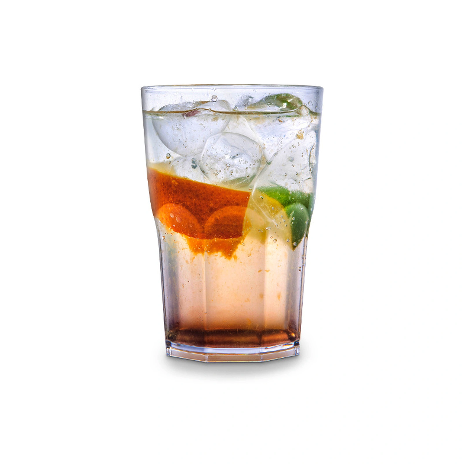 vaso irrompible Granity Clear de 40 cl con un trago largo: hielo, rodajas de naranja y lima