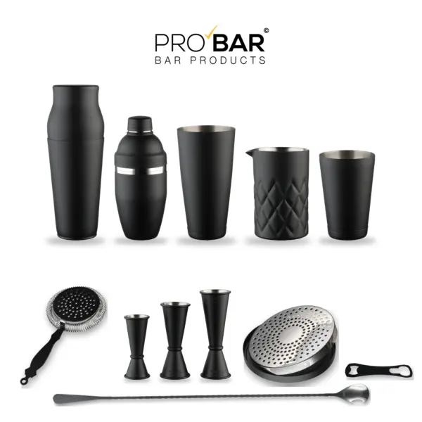 kit coctelería negro mate The Bars: las 12 piezas sobre la superficie de trabajo